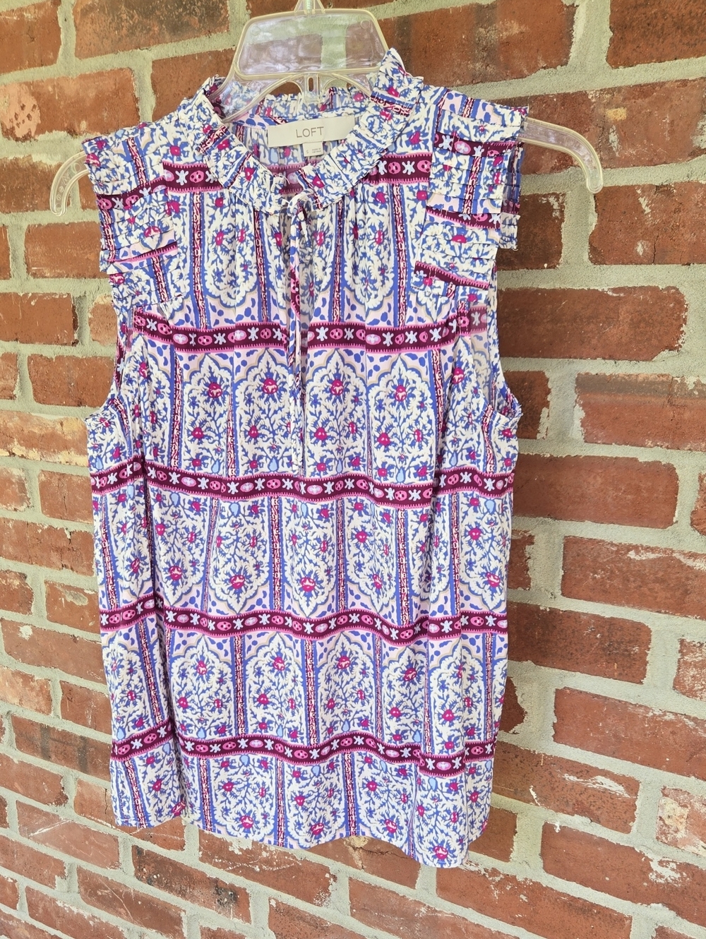 LOFT White Floral-Print Sleeveless Ruffle Neck Top